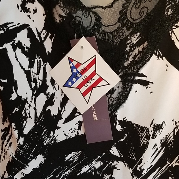 New Susie Couture Drop Neck V-back Blouse Size S - Picture 4 of 5